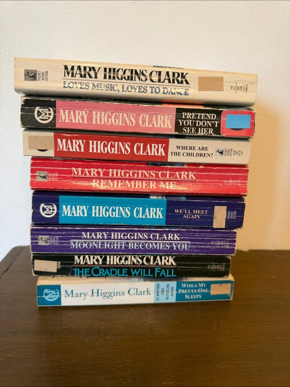 Mary Higgins Clark Paperback Books - 8 total